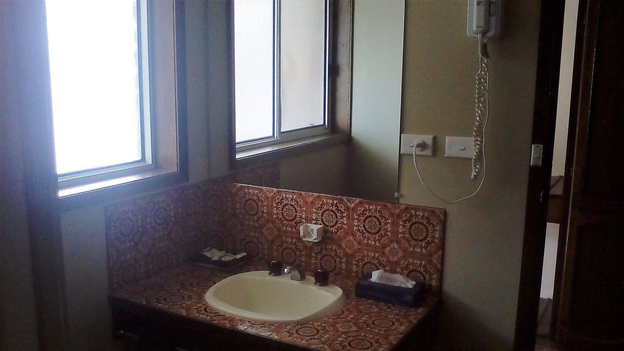 Cardigan Lodge Motel Ballarat Dış mekan fotoğraf